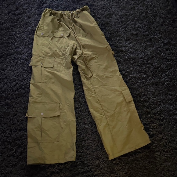 TAHLIA CARGO PANTS | KHAKI - Picture 6 of 7